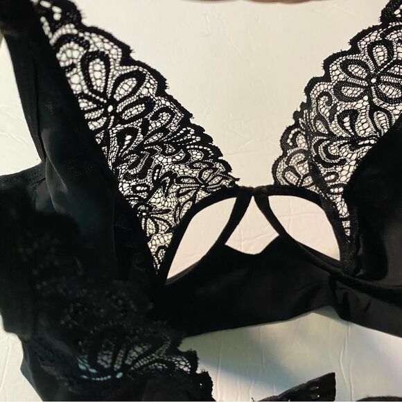 Very Sexy underwire mesh lace stemless unlined Demi Bra Black 36C/D - Picture 10 of 11